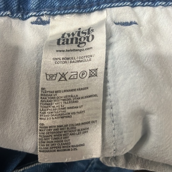 Twist & Tango Flare Women’s Jeans - Picture 5 of 5